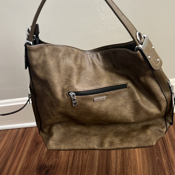 Coco + Carmen Large Tote Bag - Picture 6 of 6